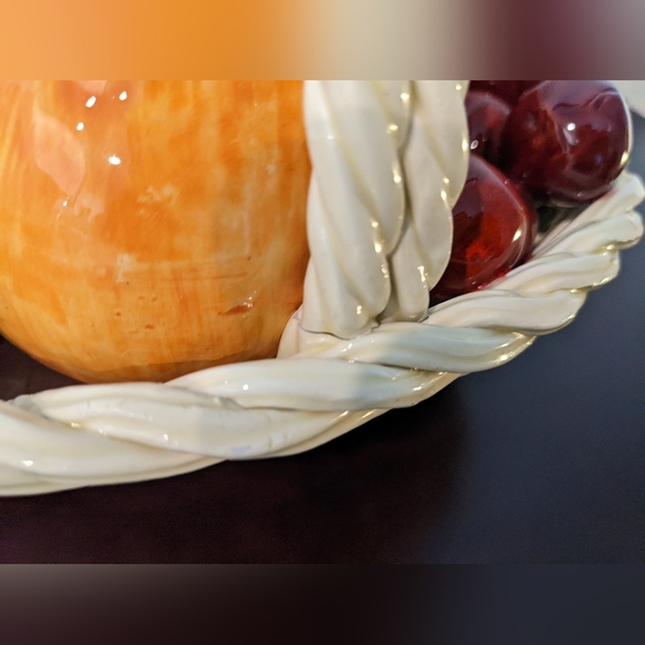 Italian ceramic fruit bowl - Picture 9 of 11
